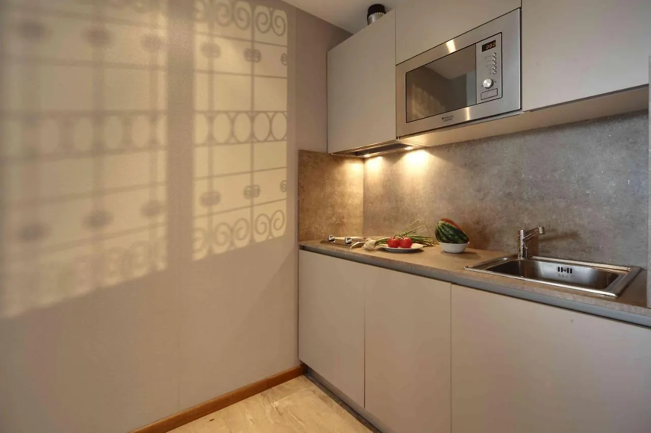 Contempora Apartments - Elvezia 8 - E23 ミラノ イタリア